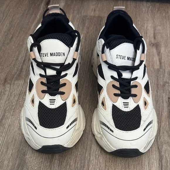 Steve Madden Black, White, and Tan Chunky Sneakers - Picture 2 of 9